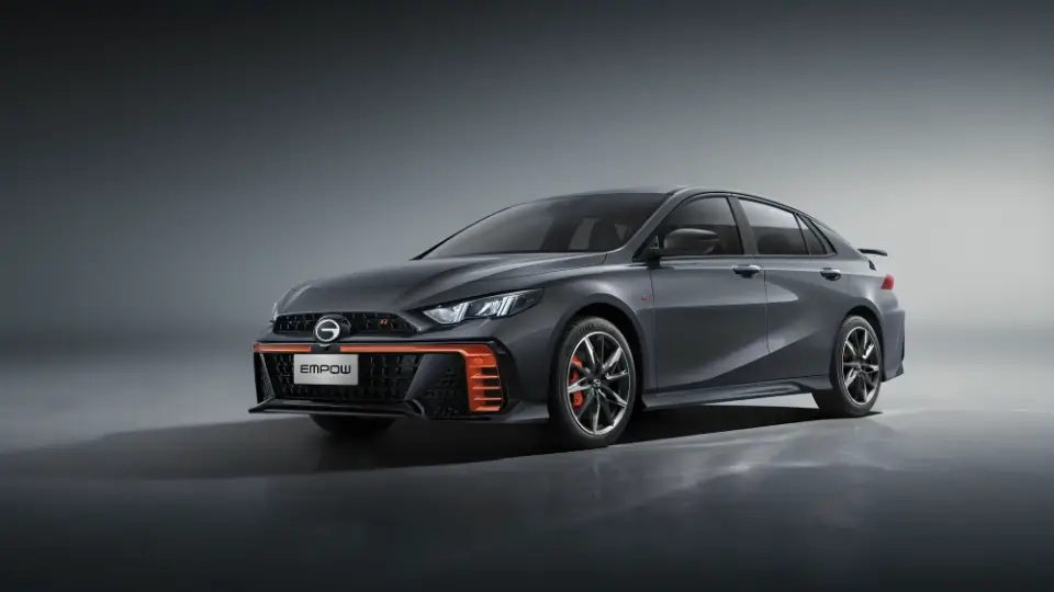 بررسی خودرو گک امپو