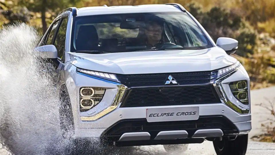  میتسوبیشی اکلیپس کراس 2025